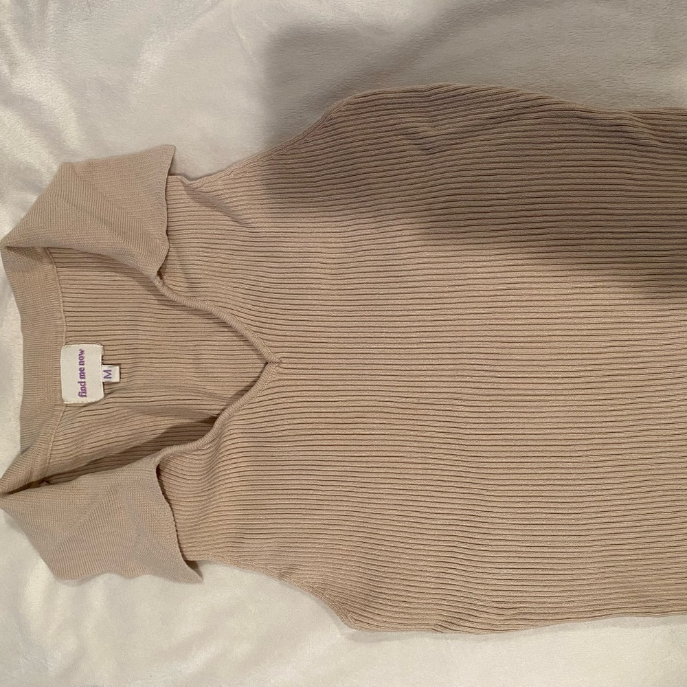 Revolve too never worn 10/10 condition
